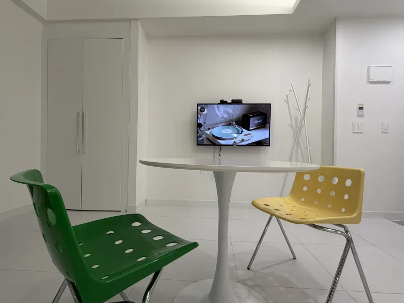 [Saekdal-dong, Seogwipo] South-facing floor-to-ceiling windows with ocean view, convenient location for travel, Building A, 2nd floor studio 11