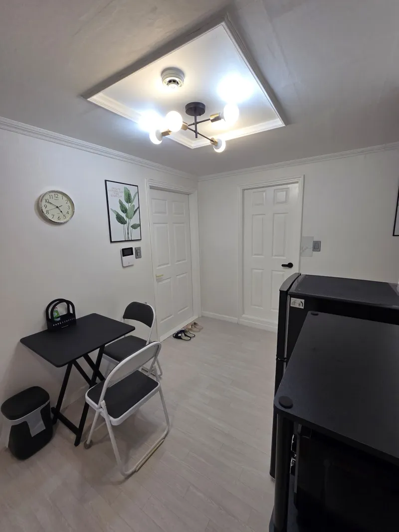 [Jemulpo, Incheon] Dowon-dong Fully Remodeled Two-Room Apartment with Full Furnishings 11