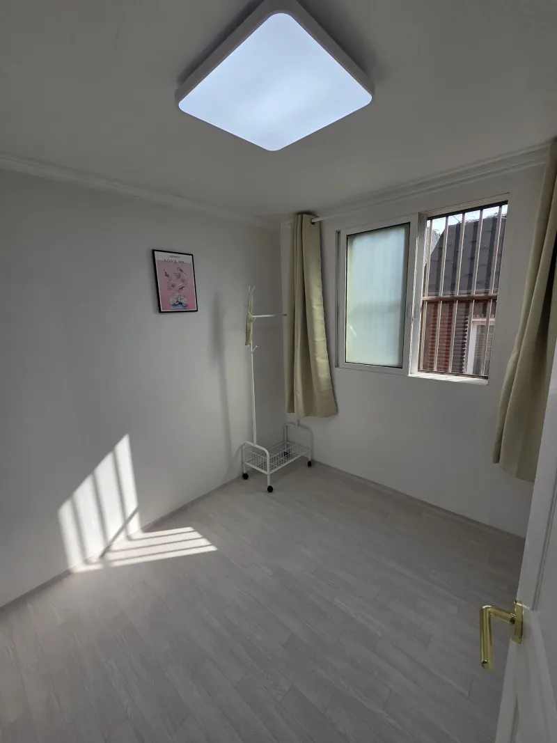 [Jemulpo, Incheon] Dowon-dong Fully Remodeled Two-Room Apartment with Full Furnishings 5