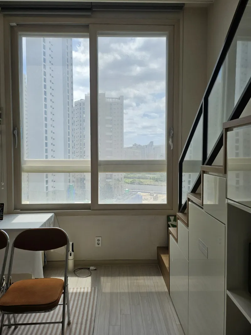 [Dongdaemun, Seoul] Women-Only Duplex Room, 1 Minute from Dapsimni 9