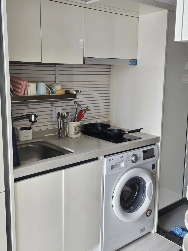 [Dongdaemun, Seoul] Women-Only Duplex Room, 1 Minute from Dapsimni 13