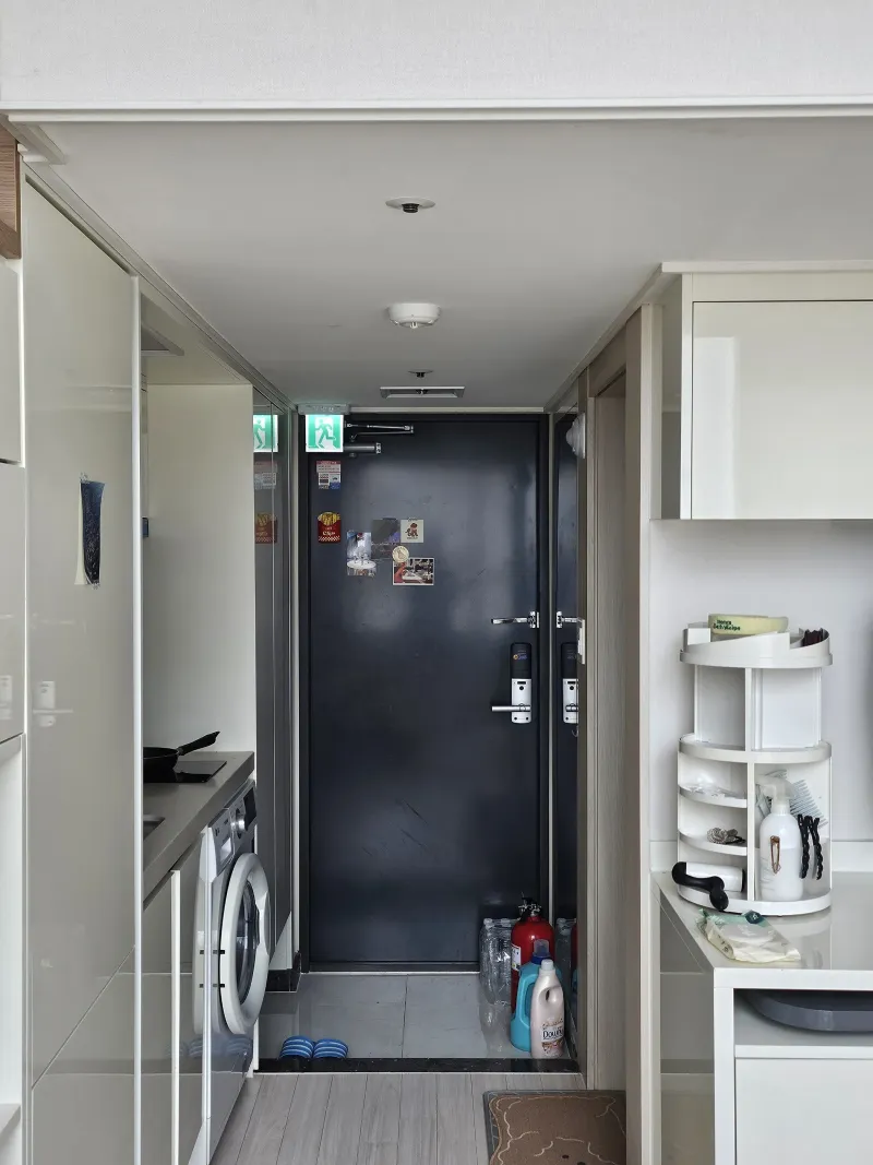 [Dongdaemun, Seoul] Women-Only Duplex Room, 1 Minute from Dapsimni 14
