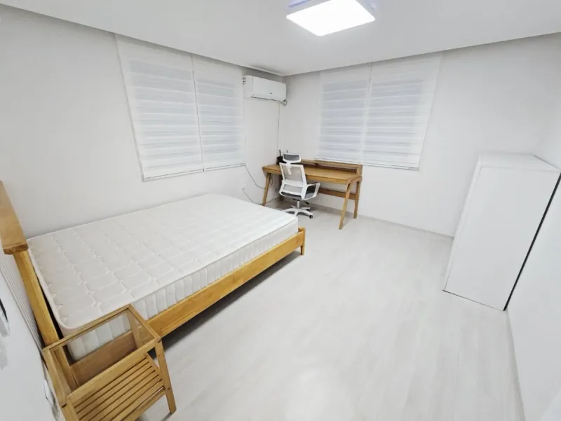 [Seongnam][Seongnam, Gyeonggi-do] 4-person 2-room apartment, 3 min from Yatap Station 4