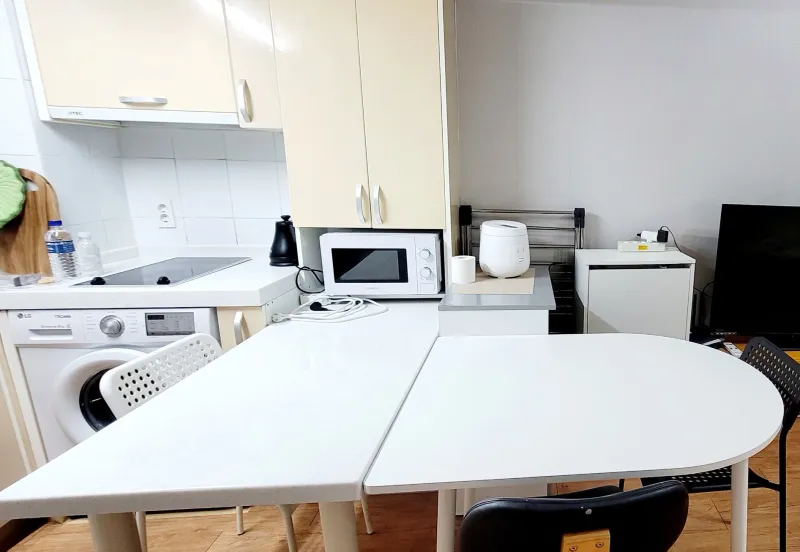 [Goyang] Daehwa Station Large Room Duplex Accommodates 5 People 34