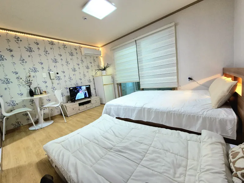 [충북 진천] 스탠다드룸3 6