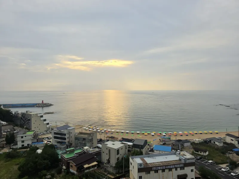 [Goseong] Ayajin Retreat Top Floor Ocean View 25