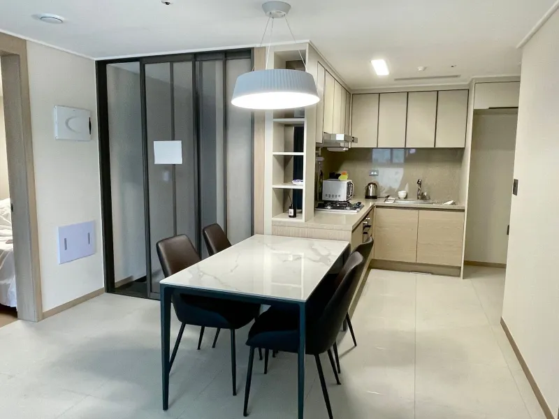 [Nohyeong-dong, Jeju] Prime location 10 minutes from the airport next to Premium Dream Tower 12