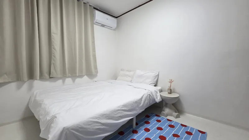 [Jung-gu, Daegu] NEW #2 mins from subway/5 rooms/6 air conditioners/Free parking/Prime location 33