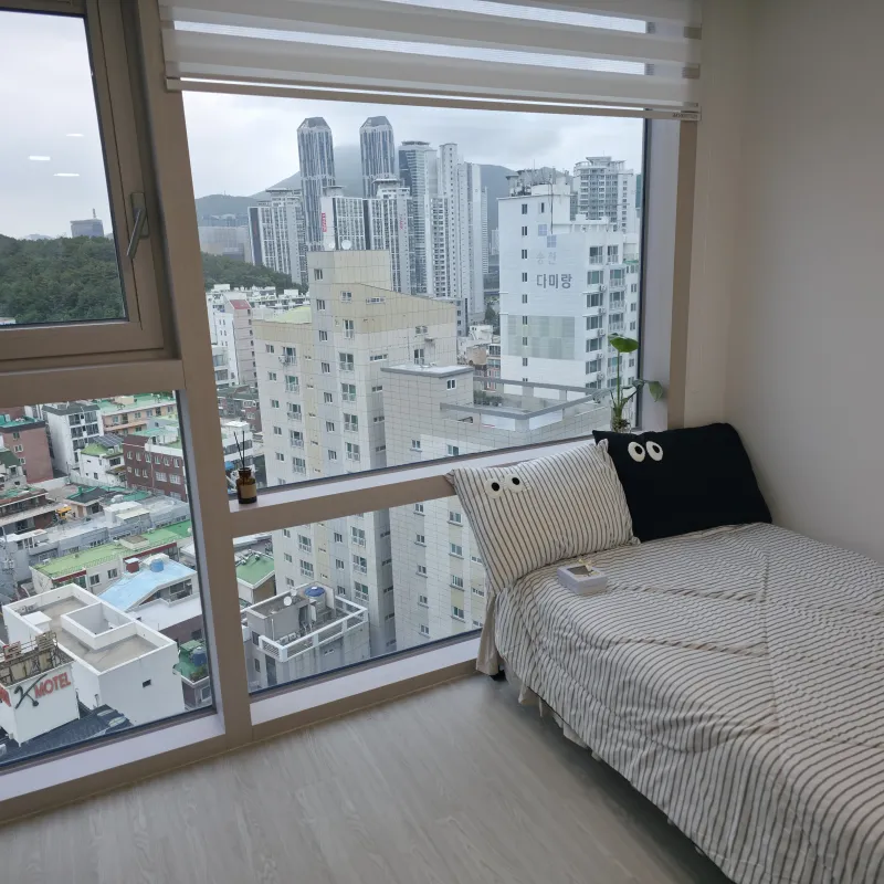 [Suyeong, Busan] Gwangalli Beach Minlak City View. Free Parking. GS25 Convenience Store on the 1st Floor 9