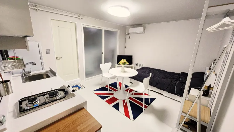 [Suwon] Studio near Suwon City Hall and Mangpo 9
