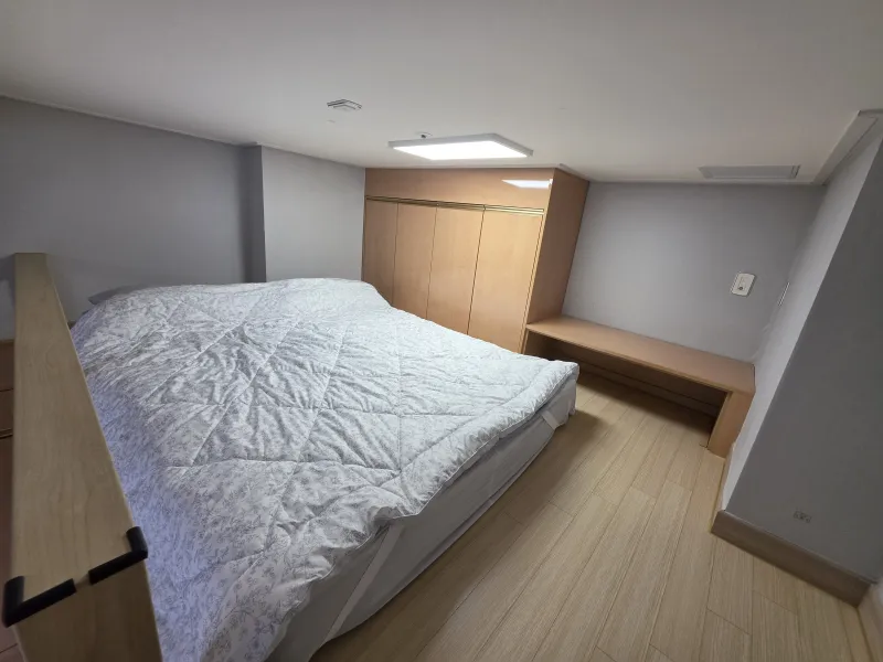 [Gangnam, Seoul] 3 minutes from Sinnonhyeon Station 5