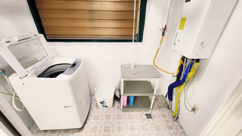 [Suwon] Studio near Suwon City Hall and Mangpo 14