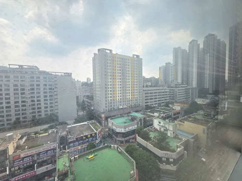 [Bucheon] 2. Sinjungdong Station. 2 Queen Beds. Convenient neighborhood 12