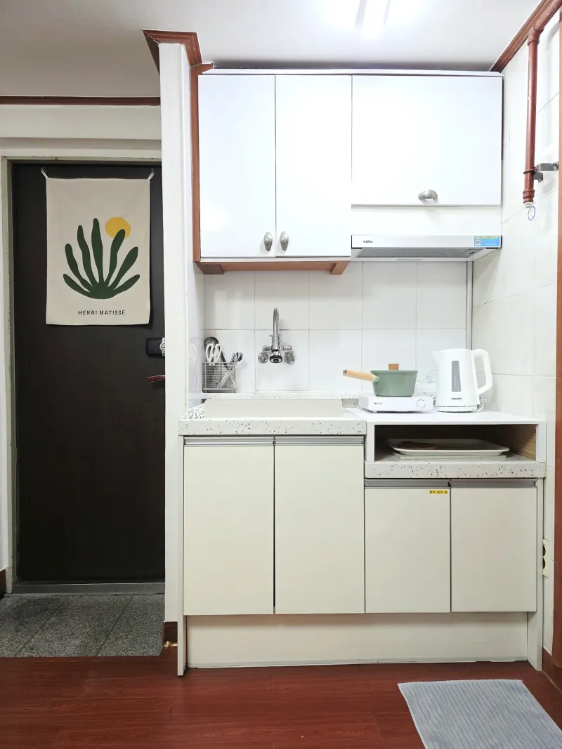 [Dongdaemun, Seoul] 4-minute walk from Hoegi Station, 3rd floor 13