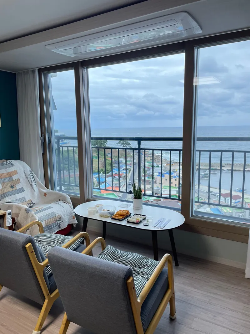 [Yeongdeok] Ocean view, sunrise ocean view 26 pyeong two-room apartment 4