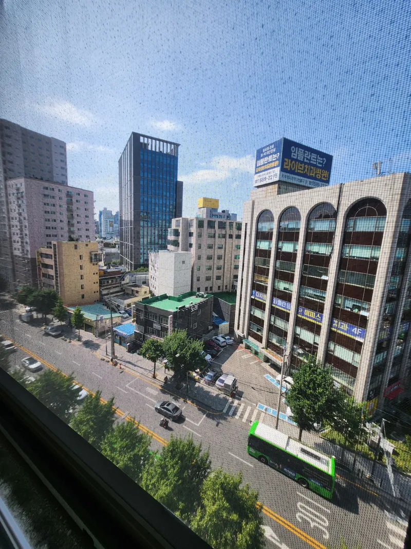 [Bupyeong, Incheon] 1 minute walk from Bupyeong Market Station 8