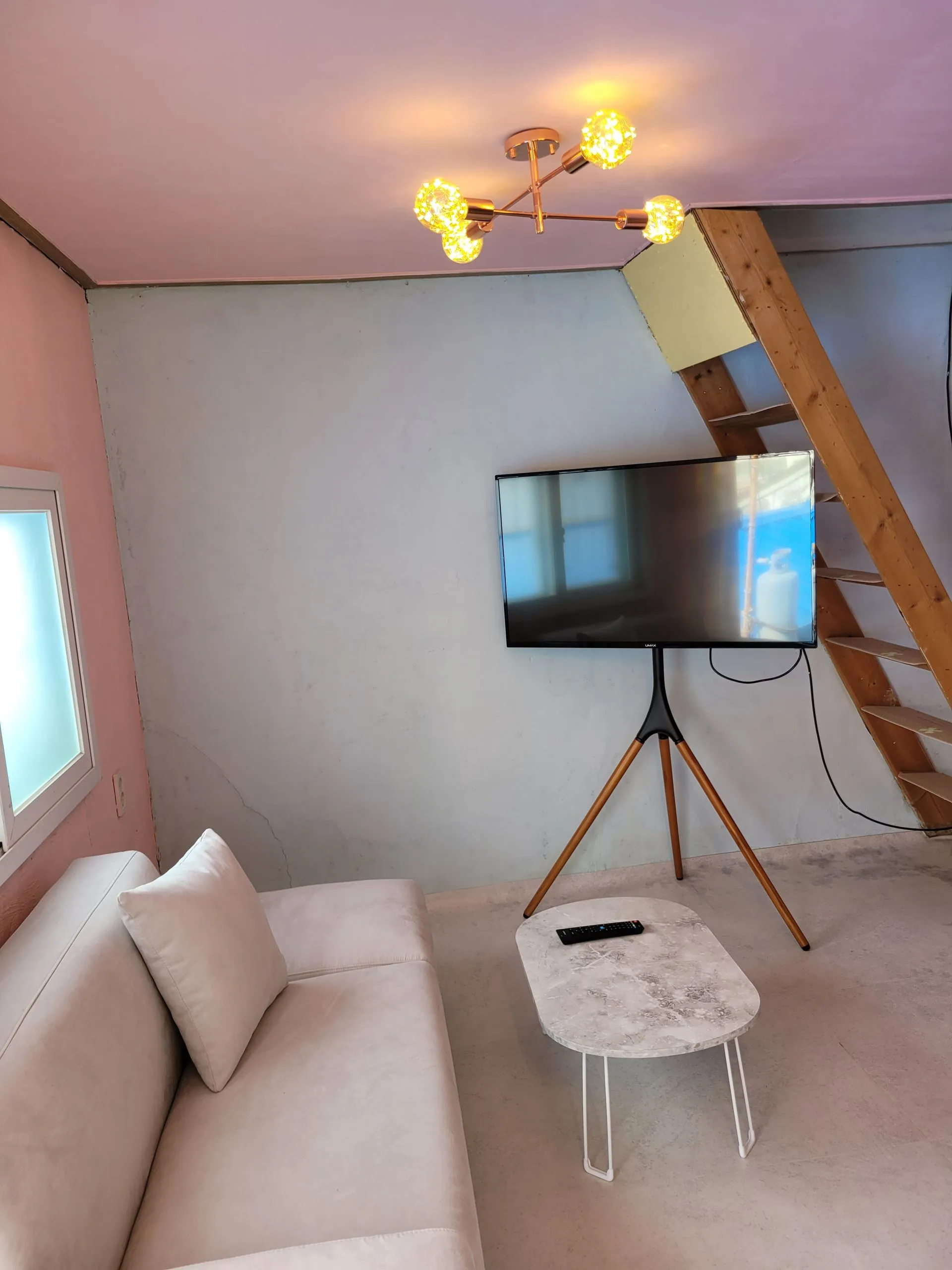 Gamcheon-dong Ocean View One-Bedroom House