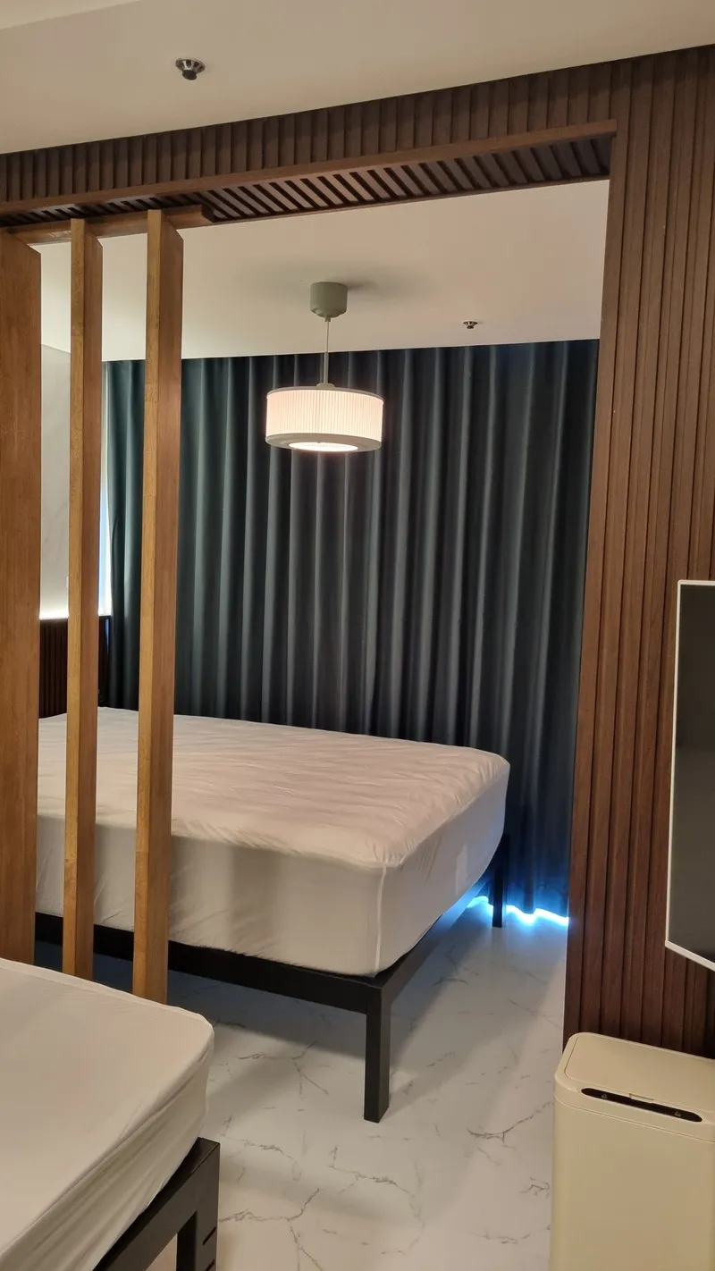 [서울 강남] 선릉역 코엑스 도보5분 퀸 트윈베드 호텔형 도심속 힐링스팟 15
