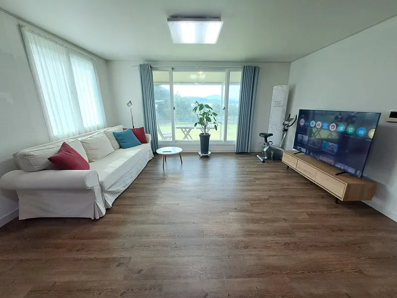 [Yangpyeong] A 33-pyeong, three-room, independent house in a quiet rural village with good air 16
