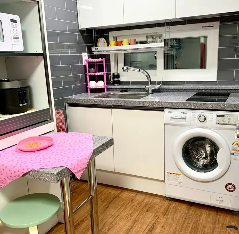 [Songpa, Seoul] Newly built one-room apartment on Songridan-gil, 30 seconds walk from subway 7