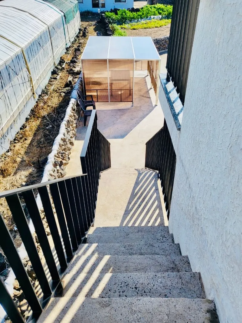 [Hangyeong, Jeju][Panpo] Super Special Price_ Panpo Port Private Duplex with Spacious Yard, Swimming Pool, and BBQ Zone 95