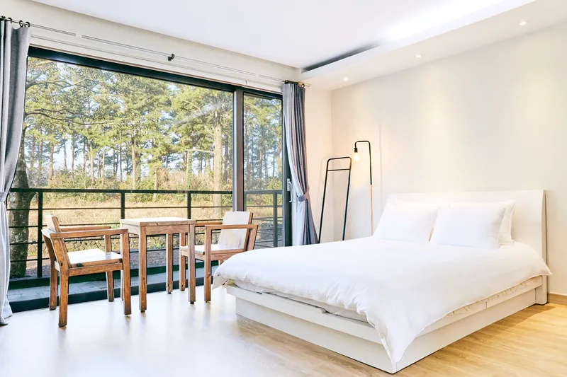 [Gujwa, Jeju] Jeju's Today, Everyday Begins with Birdsong, Nonoreta Lavender B 24