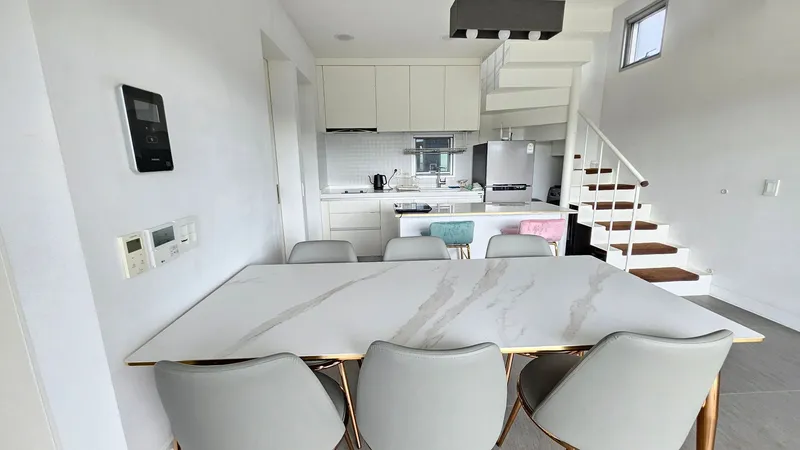[Gujwa, Jeju] A detached house with a beautiful view of the sea, stone walls, and fields, 30 seconds from the entrance to the complex. 78