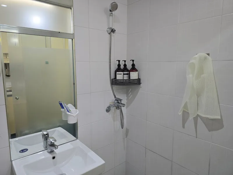 [Gwanak, Seoul] 1 minute walk from Seoul National University Station, full options 3