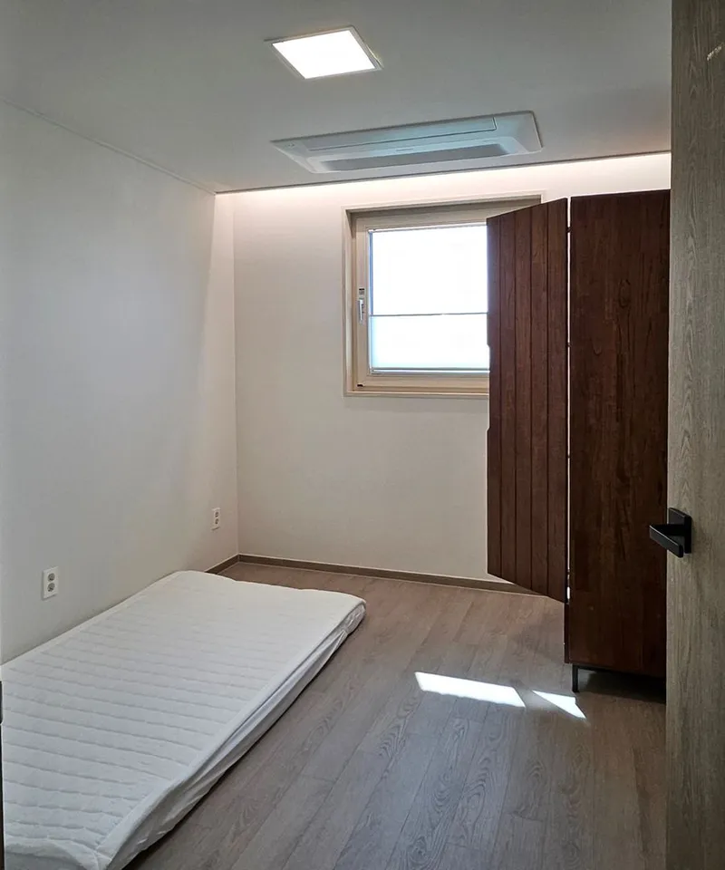 [Daejeong, Seogwipo] Entire 4th floor accommodation with a view of the ocean and Sanbangsan Mountain 77