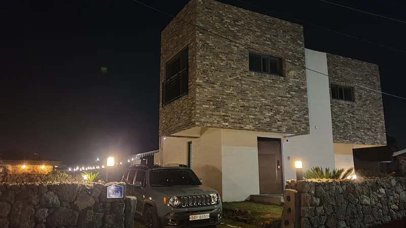 [제주 구좌] 제주돌담과 넓은 마당이 예쁜 2층 독채 8