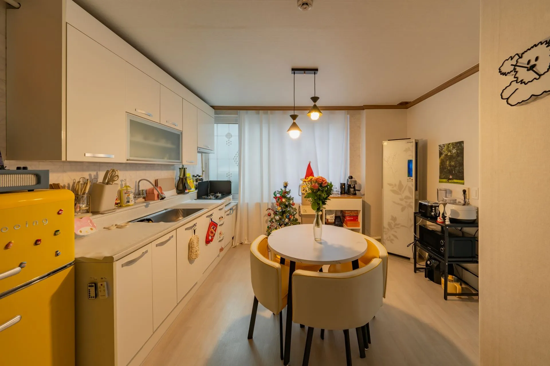 One-Bedroom in Daejeon — 66m², sleeps 8, 1 bath