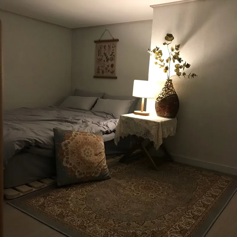 [Gangdong, Seoul] 3-minute walk from Amsa Station, 5m high duplex one-room house with good lighting 3