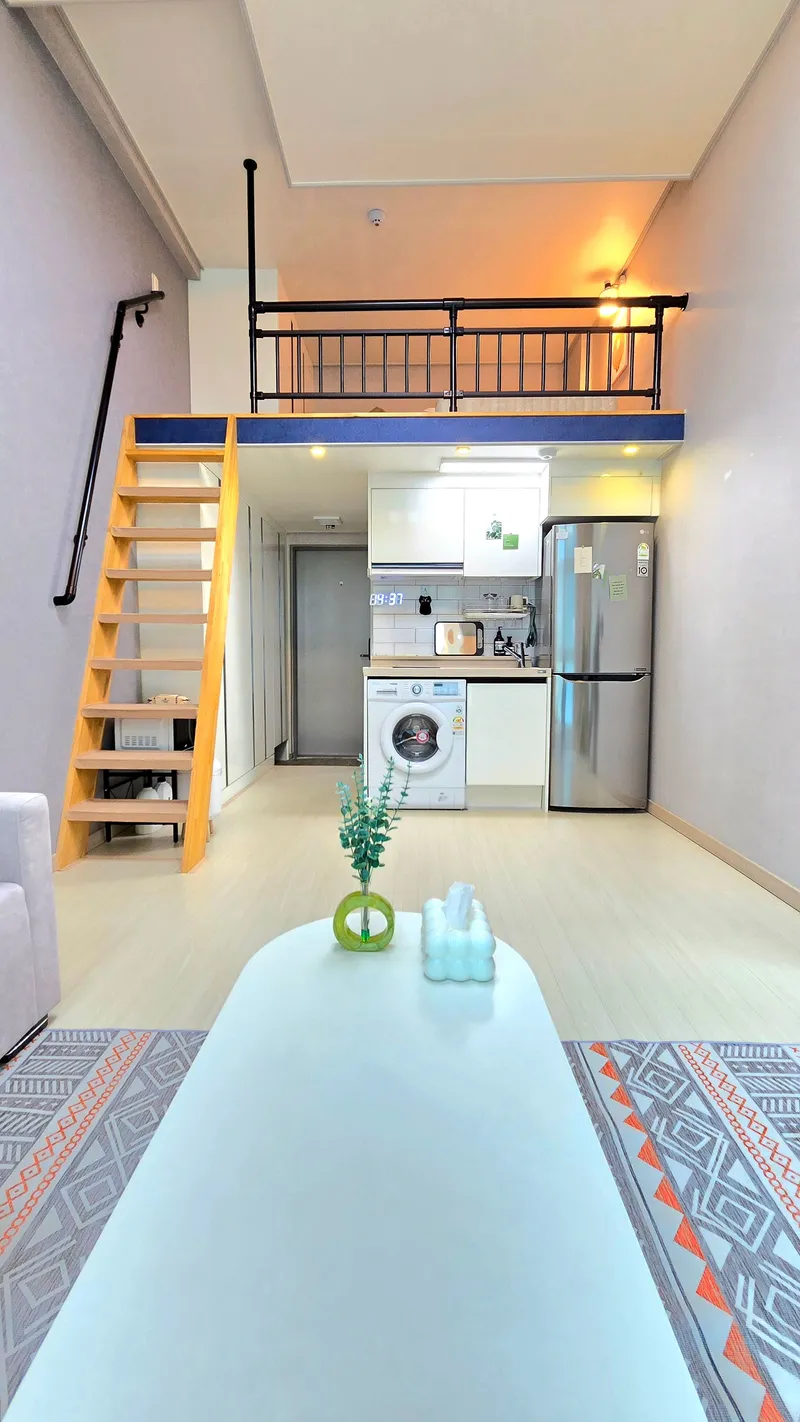 [Gangseo, Seoul] Stay for single life with high ceiling and glass windows 10