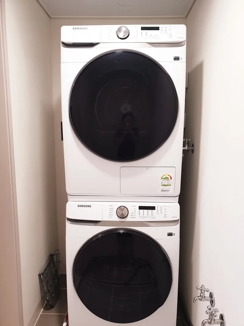 [Gimhae] Newly built 1st district Prugio resort-type apartment #clean #4 queen-size 18