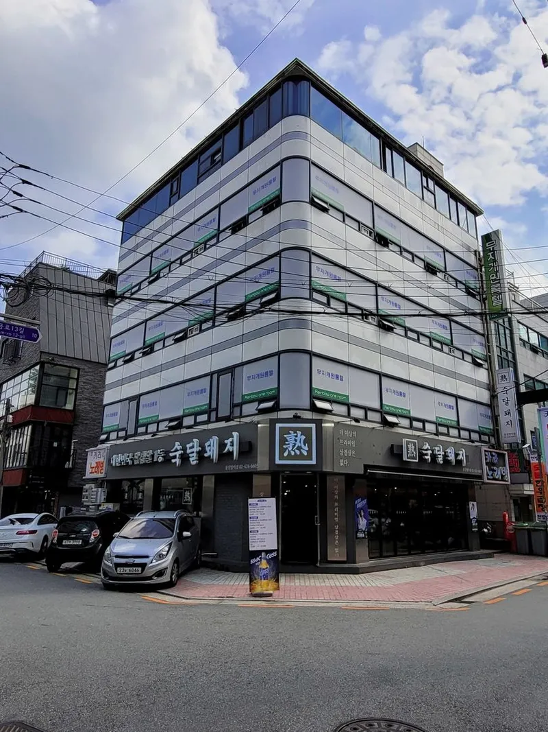 [서울 송파] 롯데타워/잠실역 초근접 원룸텔 개인샤워/개인화장실 2 9