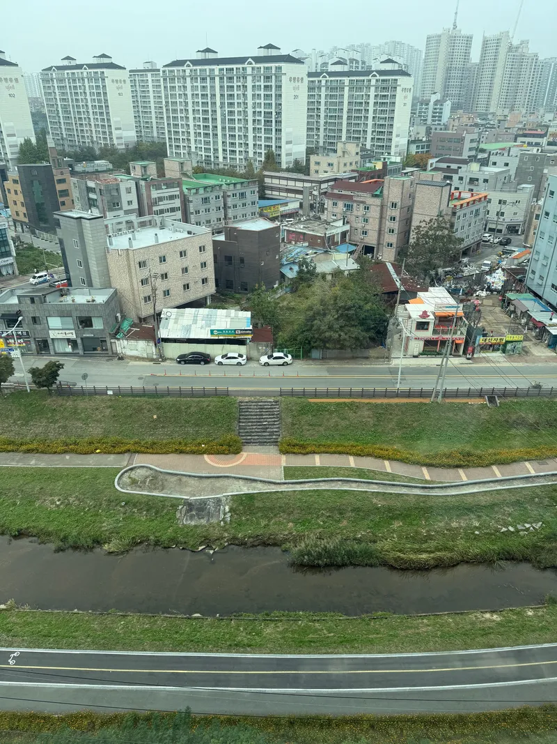 [Cheonan][Cheonan, South Chungcheong Province] Best location, 1 minute walk from Cheonan Terminal 7