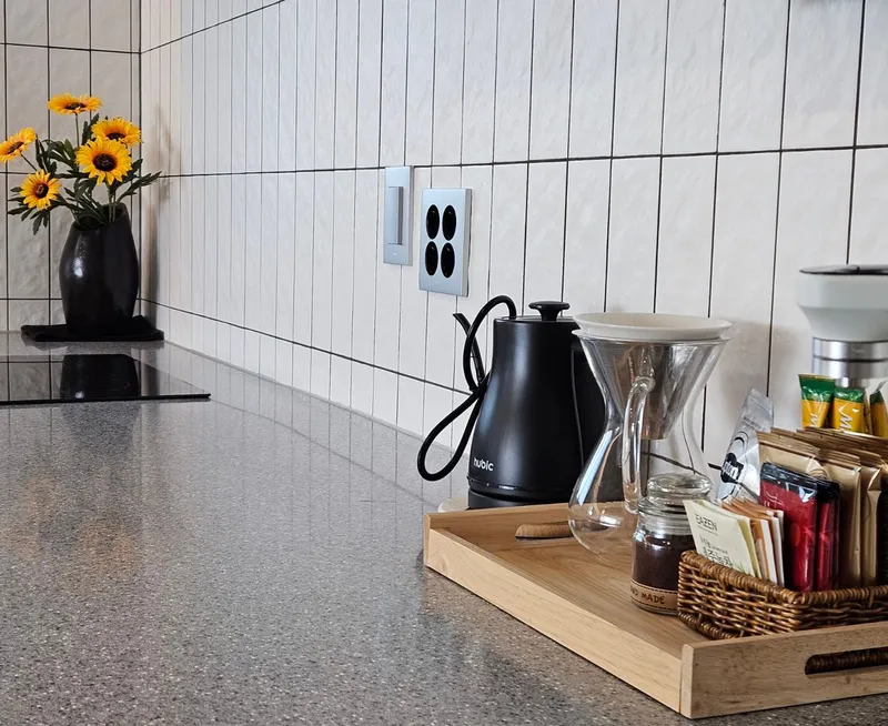 [Daejeong, Seogwipo] Entire 4th floor accommodation with a view of the ocean and Sanbangsan Mountain 67