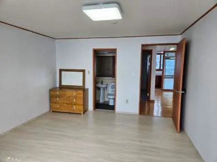 [Gwanak, Seoul] 40 pyeong apartment, 4 large rooms, 1 large living room 13