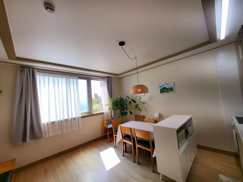 [Gujwa, Jeju] One-room stay (16 pyeong) in a quiet village with a view of the sea in Pyeongdae #102 34