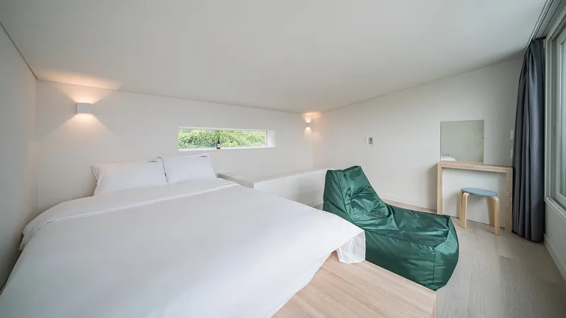 [Geoje] Yundol Village Emotional Ocean View Pension A Building 201 5