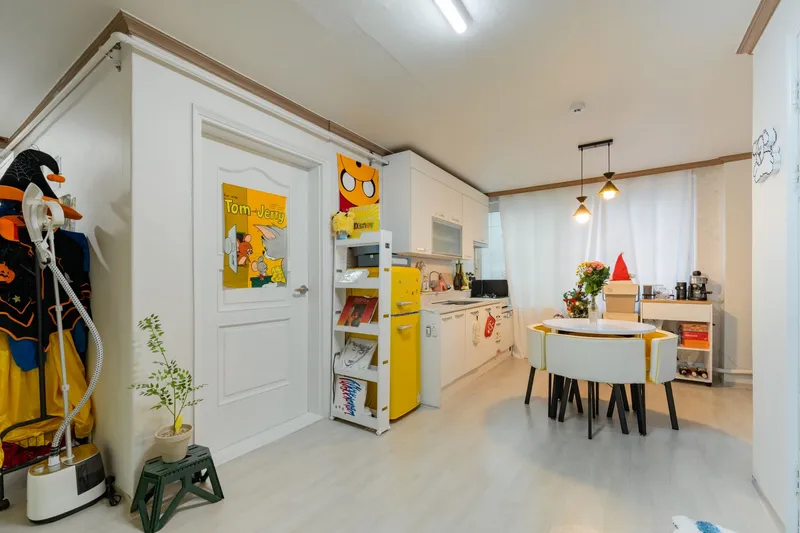 [Seo-gu, Daejeon][Daejeon Manyeon-dong] Spacious two-room with lots to enjoy #Nearby places with lots to do 72