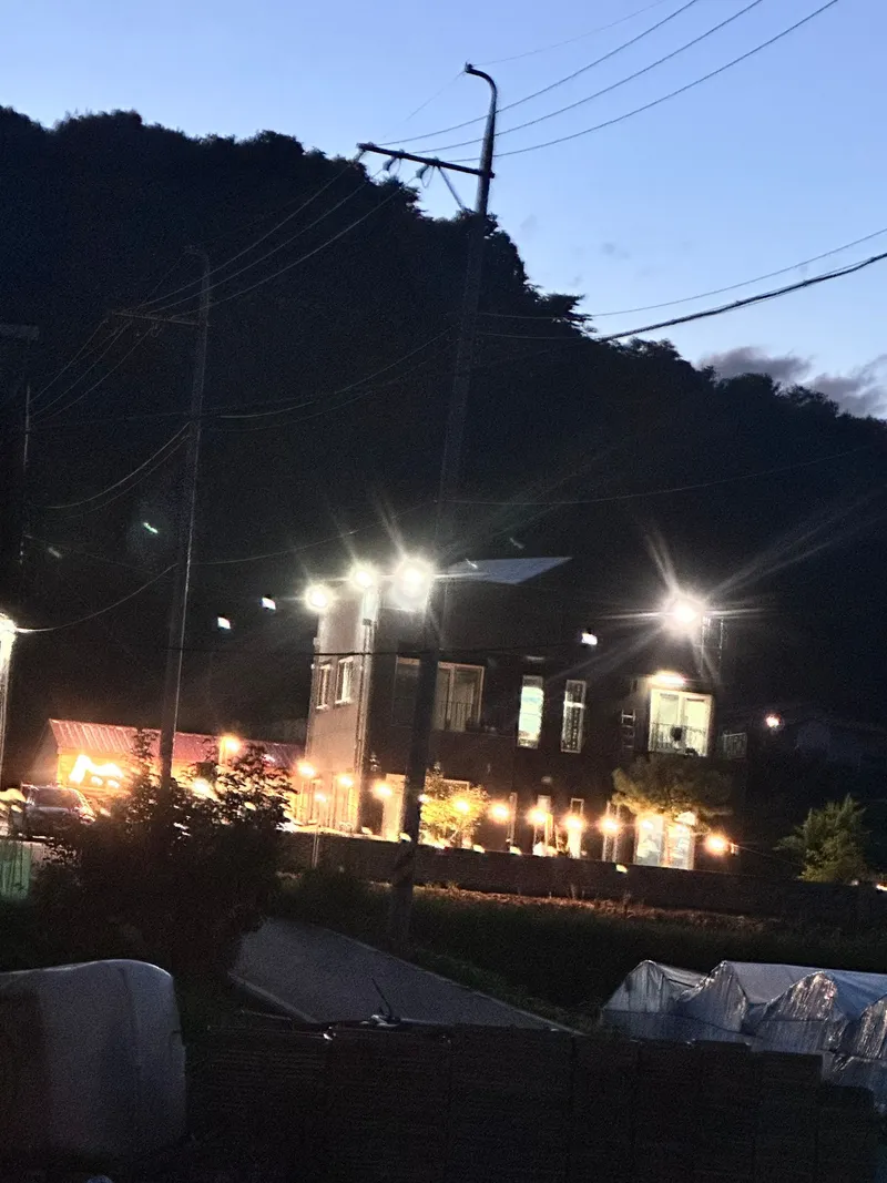 [Hamyang] A two-story independent karaoke and barbecue place like a gallery in Nonview 13