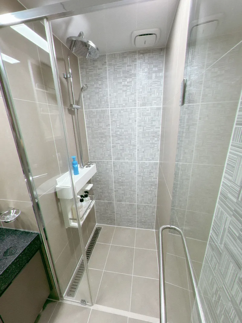 [Changwon] Two-room with a great harbor night view #Pets allowed 15th floor 8