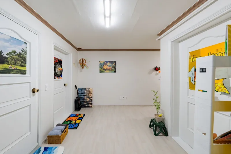 [Seo-gu, Daejeon][Daejeon Manyeon-dong] Spacious two-room with lots to enjoy #Nearby places with lots to do 80