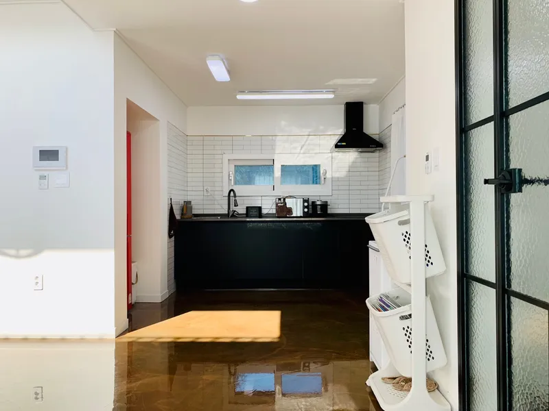 [Hangyeong, Jeju][Panpo] Super Special Price_ Panpo Port Private Duplex with Spacious Yard, Swimming Pool, and BBQ Zone 130