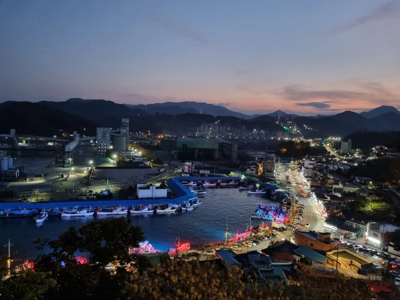 [강원 삼척] 삼척항과 바다를 품은 독정원과채 숙소 13