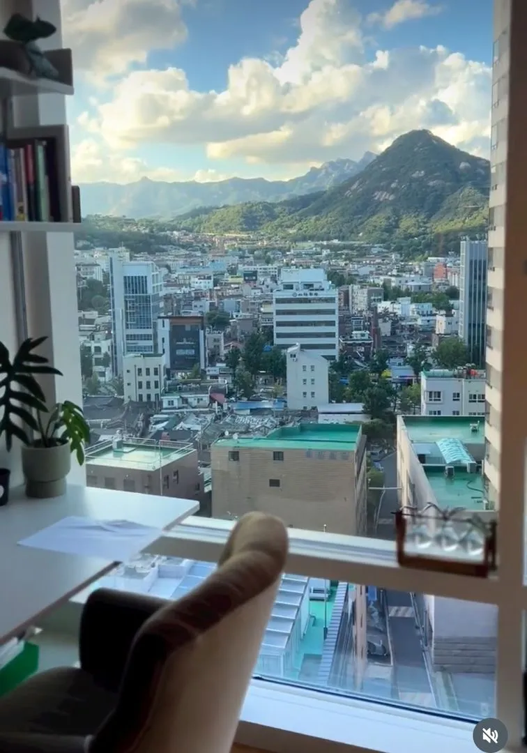 [서울 종로] 경복궁역 광화문 단기임대 북한산 전망 리모델링 숙소 32