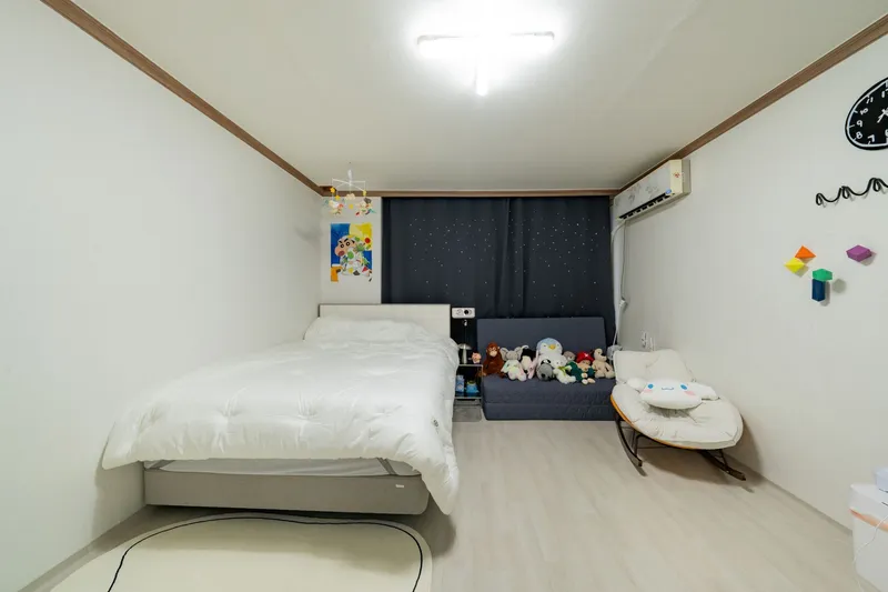 [Seo-gu, Daejeon][Daejeon Manyeon-dong] Spacious two-room with lots to enjoy #Nearby places with lots to do 66