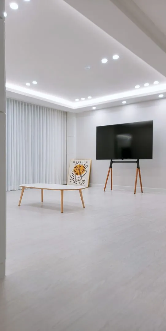 Naun-dong Four-Bedroom Apartment
