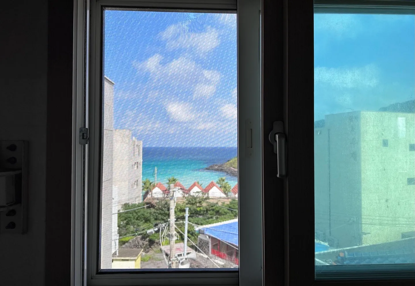 Jocheon-eup Three-Bedroom Duplex House